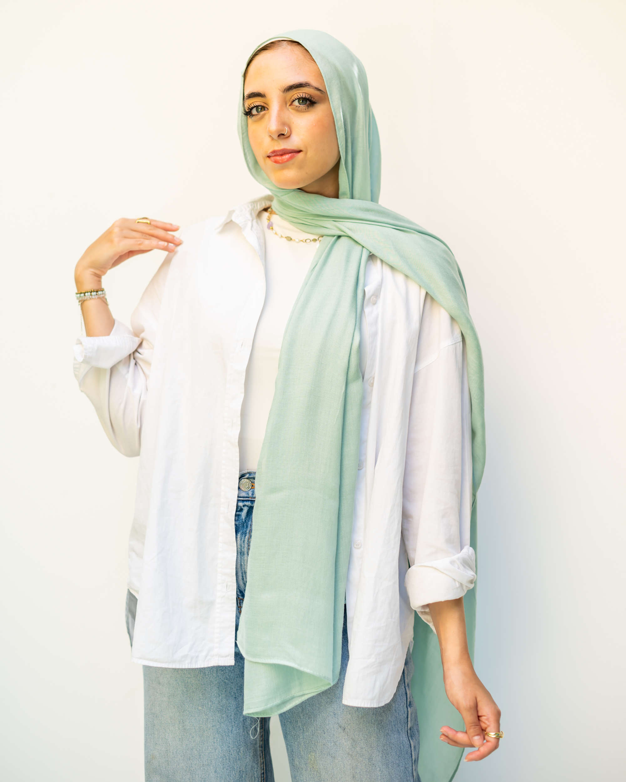 The mint green color - Image 6