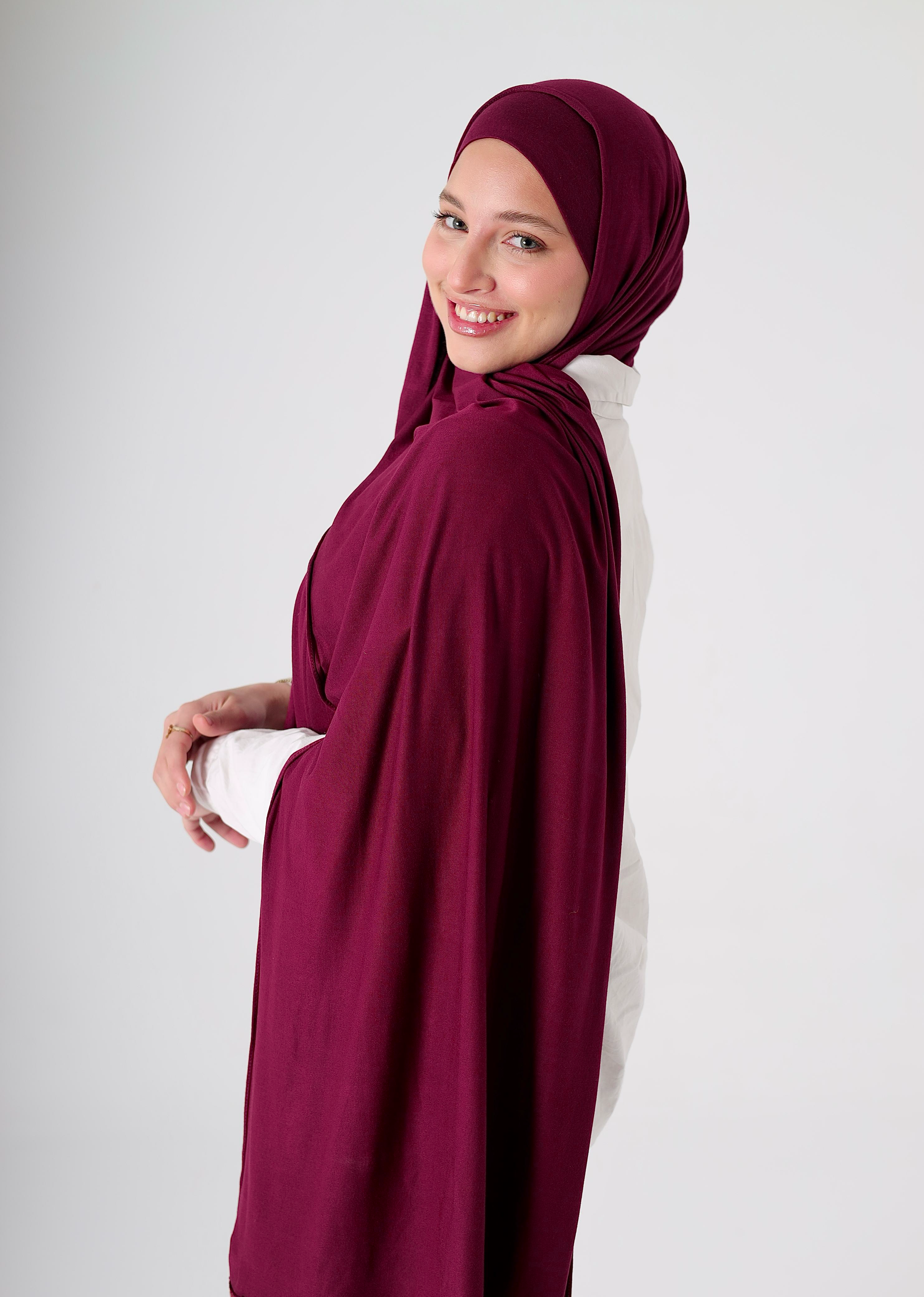 Burgundy Lycra Set - Image 3