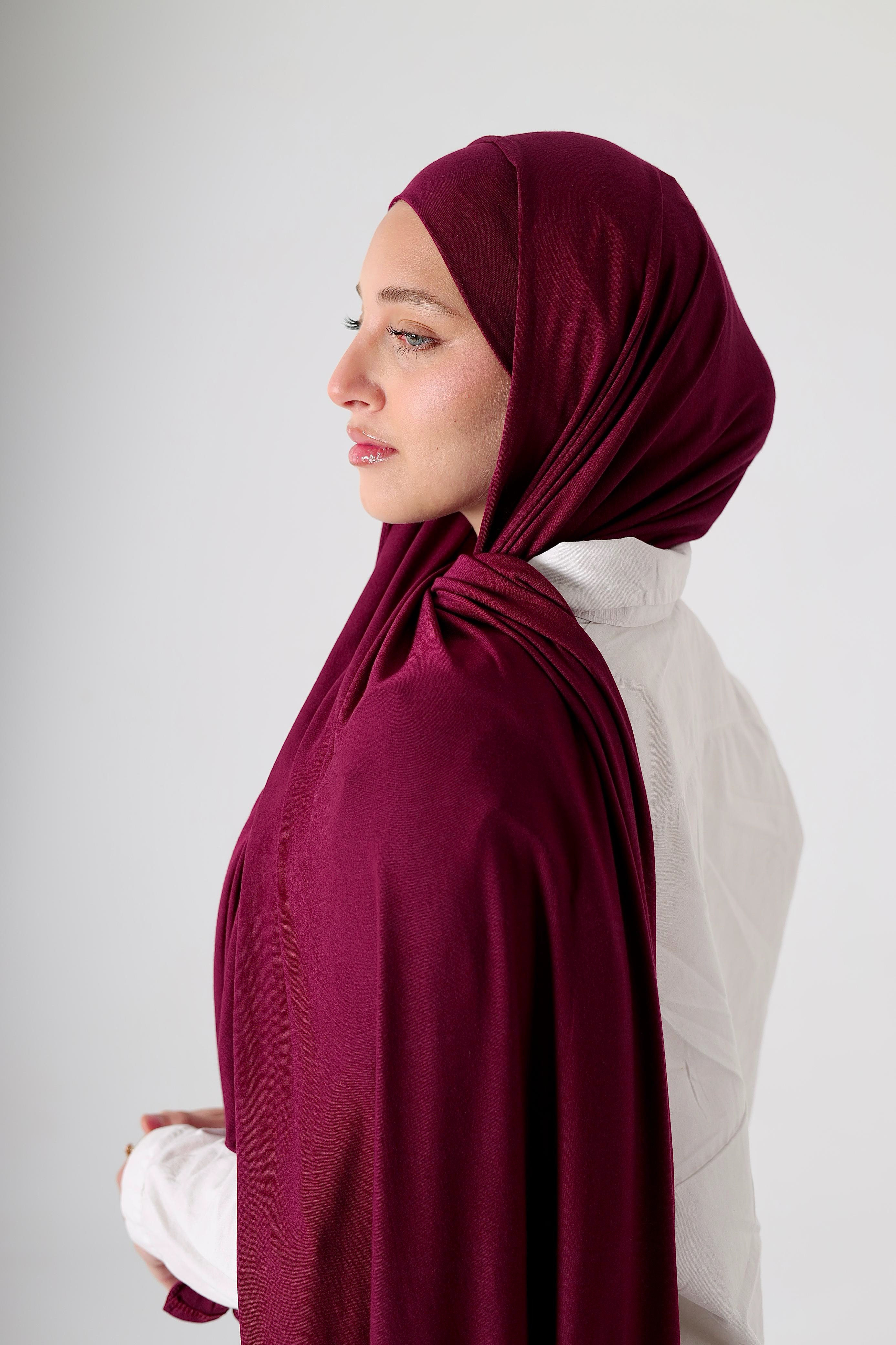 Burgundy Lycra Set - Image 2